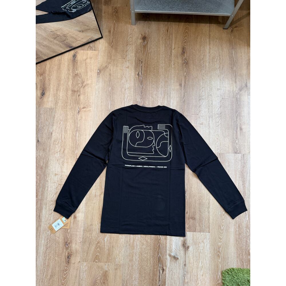 Akomplice x Umbro Uno Egalitarian Abstract Long Sleeve Tee Black White NWT